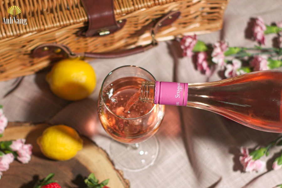 ruou-vang-hong-stemmari-rose-siciliane-doc-2