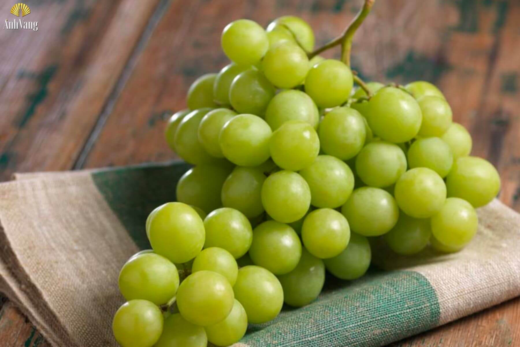 dac-diem-nho-moscato