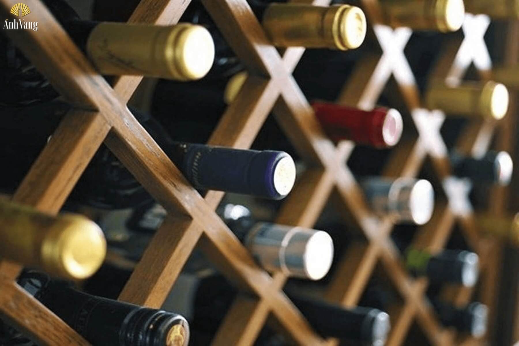 kich-thuoc-o-de-ruou-vang