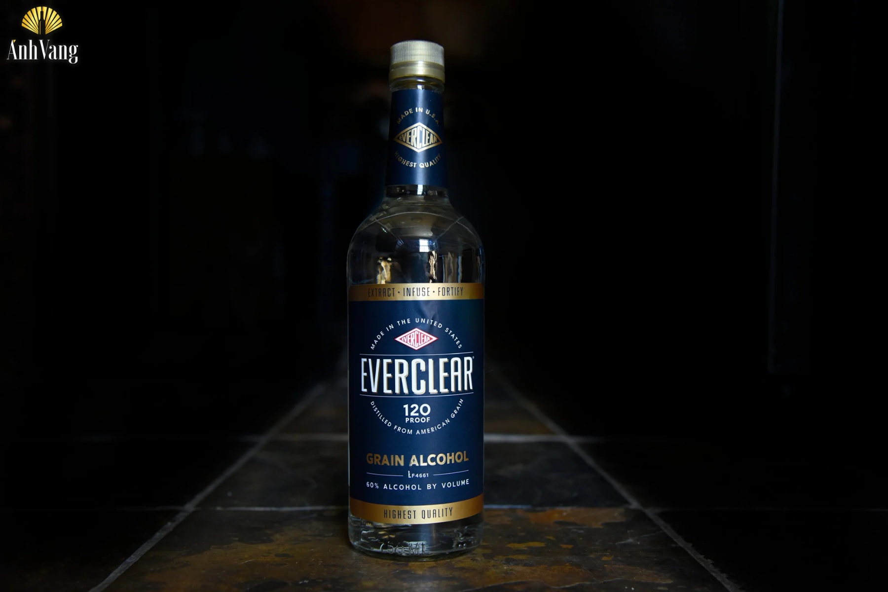 ruou-co-nong-do-con-cao-nhat-Everclear