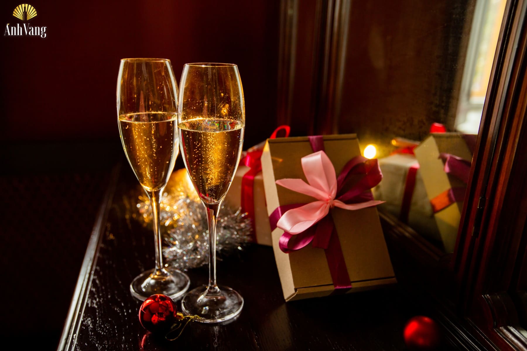 ly-uong-ruou-champange