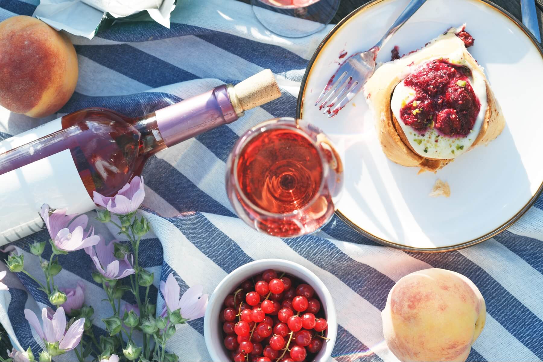 ruou-vang-ngot-la-gi