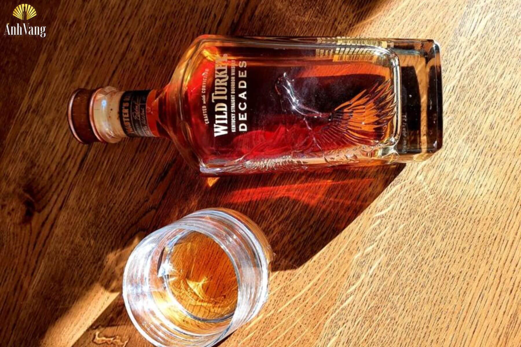 cac-loai-ruou-bourbon-Wild-Turkey-Bourbon