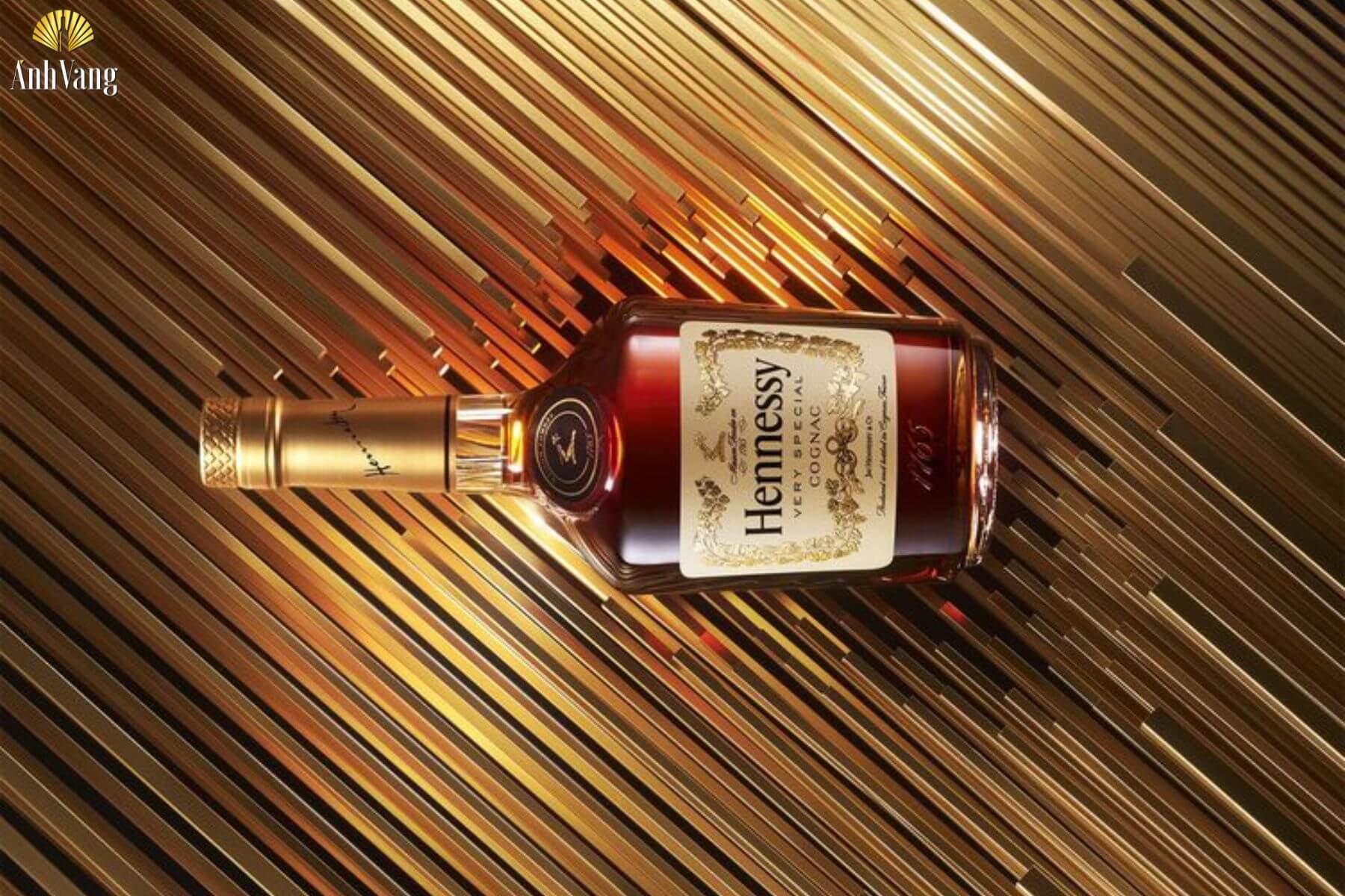 cac-loai-ruou-cognac-Hennessy