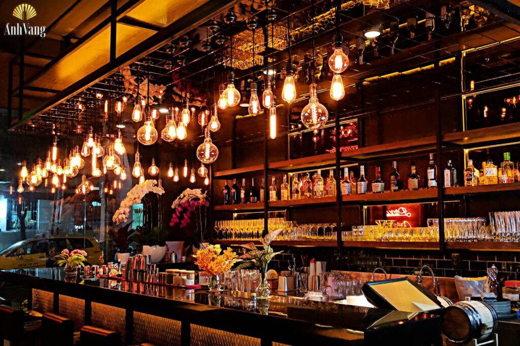 cac-loai-ruou-manh-trong-bar-1