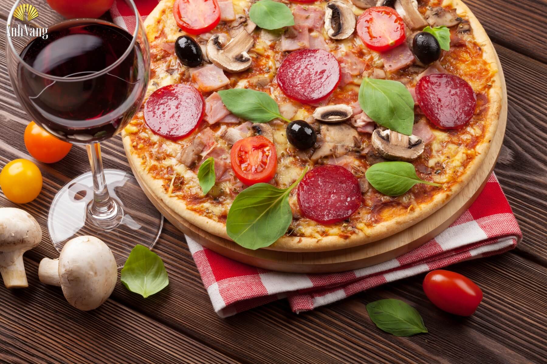 ket-hop-mon-an-voi-vang-tu-nho-Raboso-Piave