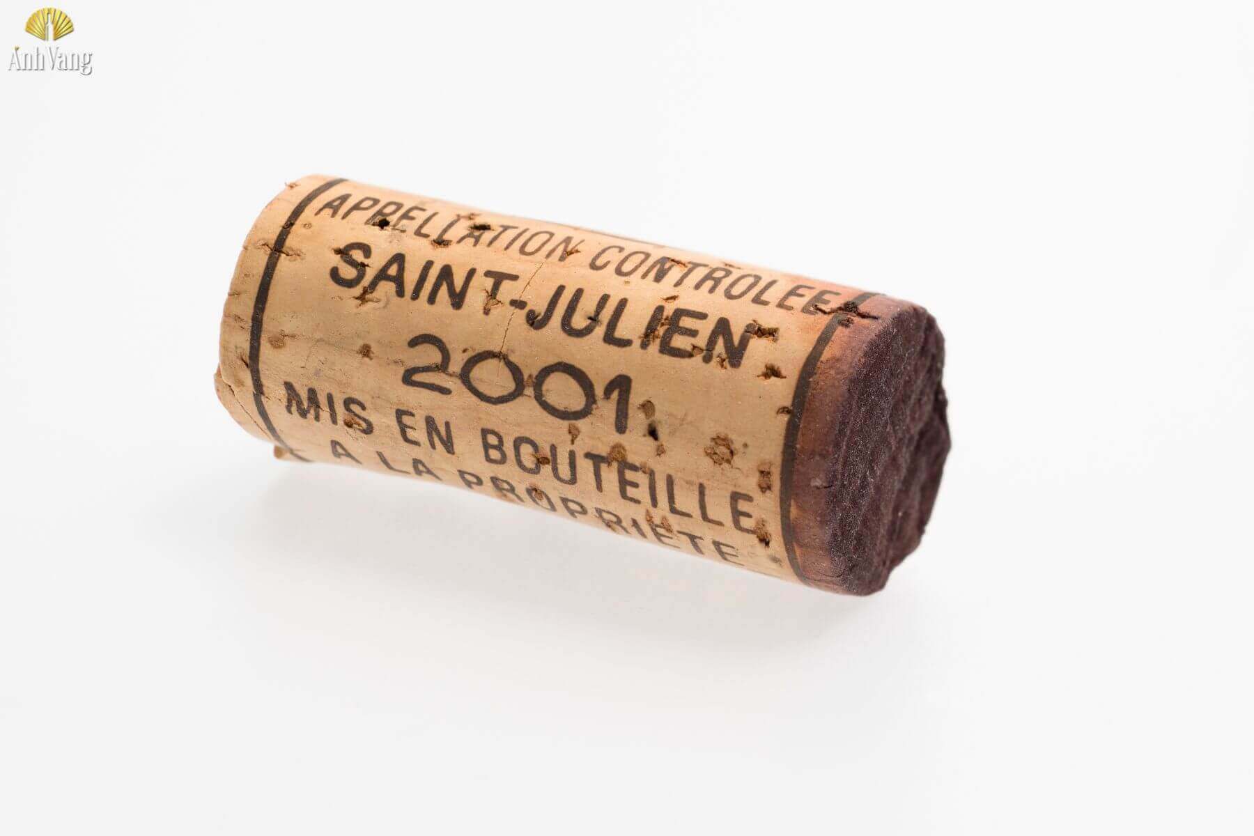 phan-hang-ruou-saint-julien